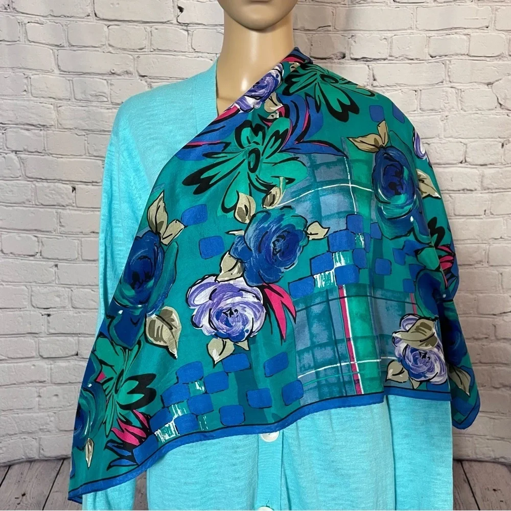 Vintage Albert Nipon 100% Silk Floral Print Scarf 34